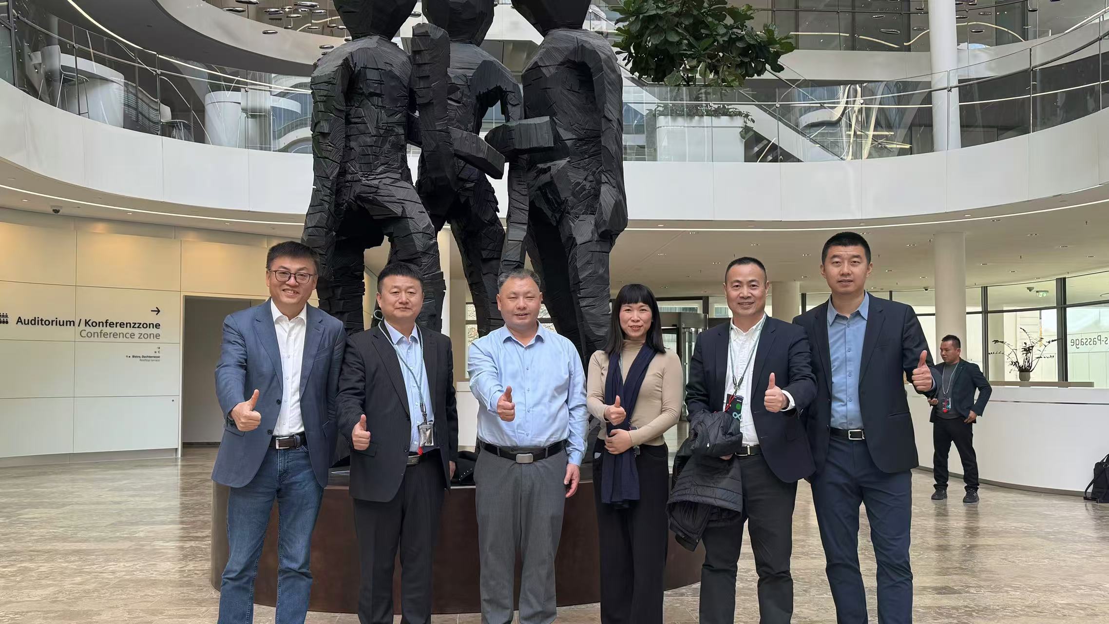 新發(fā)現(xiàn)赴德國西門子交流學習：汲取智能制造前沿精華
